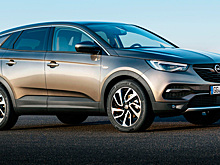 Opel озвучил российские ценники на кросс Grandland X