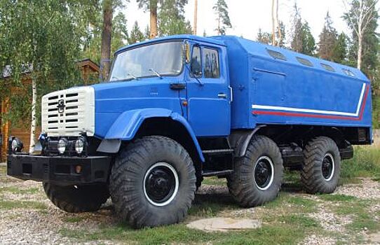 ЗИЛ-4972 собрал в себе весь возможный внедорожный потенциал