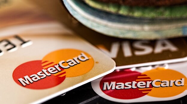 Эксперты не ожидают скорого возвращения Visa и Mastercard