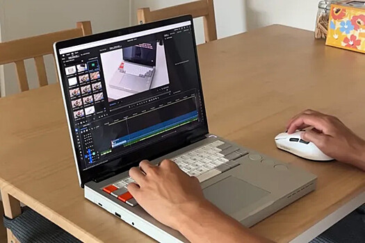 Блогер встроил полноценную механическую клавиатуру в ноутбук