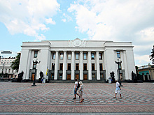 В Верховной Раде отреагировали на блокировку оппозиционного издания «Страна.ua»