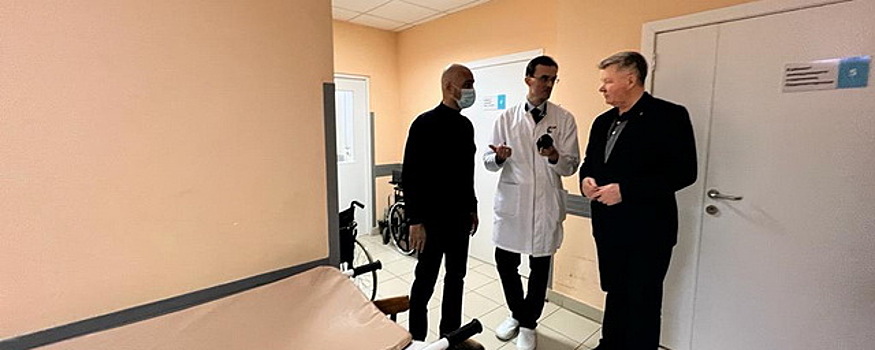 Депутат Мособлдумы Николай Черкасов посетил Щёлковскую городскую больницу