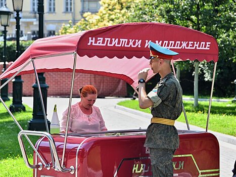 Продажи мороженого увеличились в 1,5 раза на фоне жары в Москве