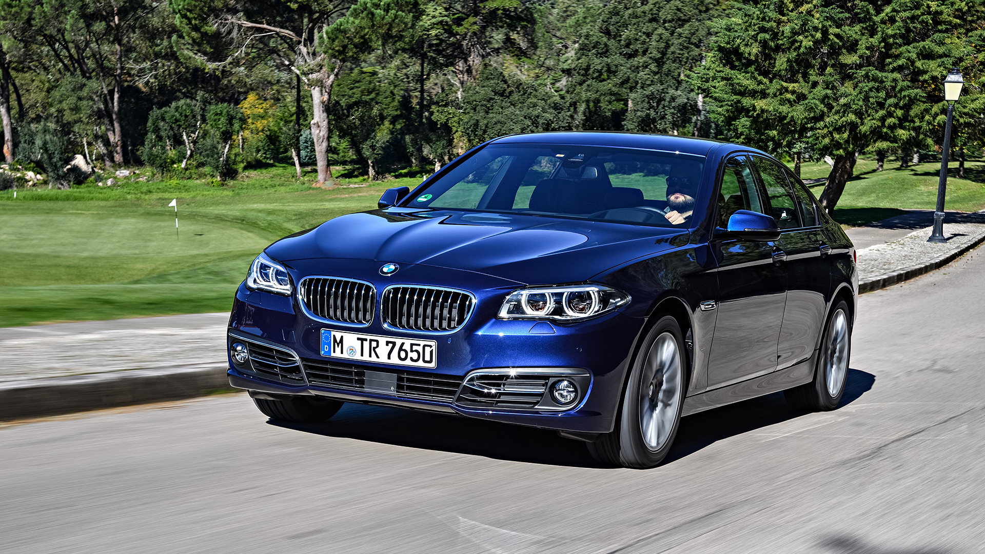 BMW&nbsp; 5 F10 � ��������: ����� ����������� ������� �� ��������
