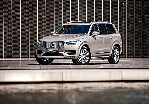 Volvo отзывает из России почти тысячу внедорожников XC90