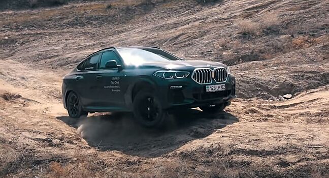 Блогеры проверили возможности роскошных внедорожников