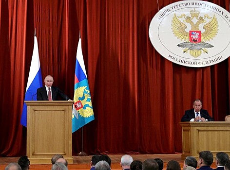 От Хельсинки до ЕАЭС: Путин выступил на совещании в МИДе