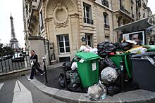 Забастовка мусорщиков: на улицах Парижа скопилось 10 тысяч тонн отходов