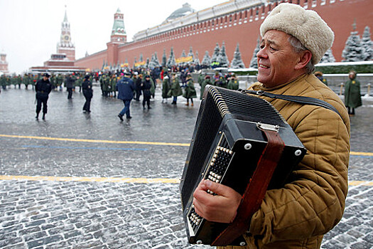 Кремль и Мавзолей будут закрыты для посетителей 25 декабря