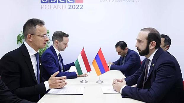 Армения и Венгрия восстанавливают дипломатические отношения после десяти лет разногласий