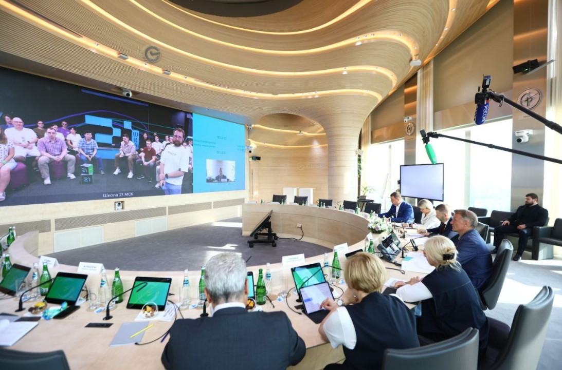 Жители Анадыря начали обучение в Школе 21