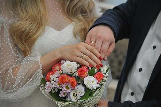 Лишь 2% иностранок вышли замуж на территории России