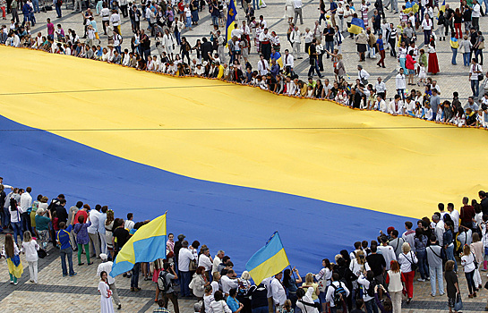 В Киеве объяснили бессмысленность гимна Украины