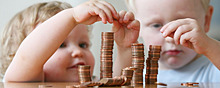 Госдума приняла закон о выплатах на детей без подачи заявления до 1 марта 2021 года