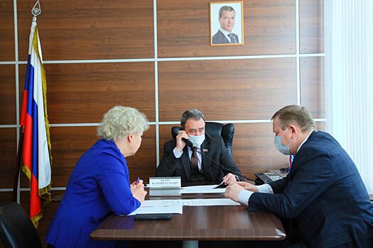 Обращения граждан в сфере здравоохранения находятся на особом контроле, — Валерий Лидин