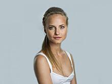 Популярность в «Кухне», отношения с экранным мужем и брак с актером: судьба Анны Бегуновой