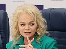 Суд займется выселением: вынесено решение по «делу Долиной»