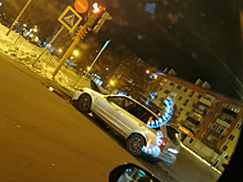 Водитель снес дорожное ограждение в городе Белово