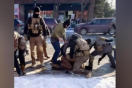 Кровопролитие в американском городе всколыхнуло новое противостояние Трампа с его врагами