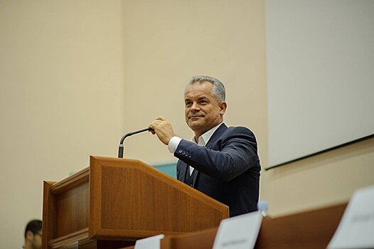 Глава Демпартии Молдовы Плахотнюк избран вице-председателем Социнтерна