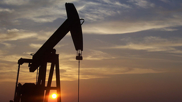 Независимость РФ от нефтяных цен зависит от... нефтяных цен