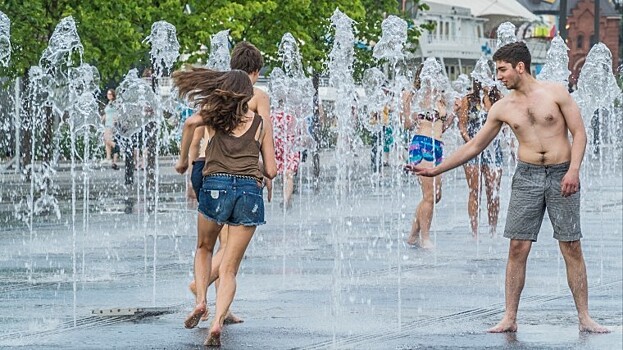 Рабочая неделя в Петербурге начнется с жары