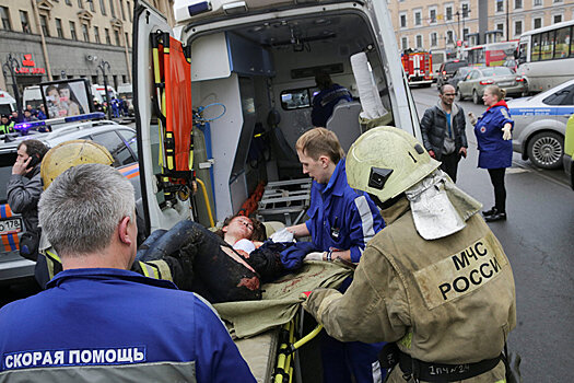 Умерли двое пострадавших при взрыве в метро Петербурге