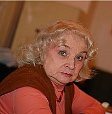Меньше месяца назад на 88-м году ушла из жизни руководитель литературного театра «Романтик» Лариса Колчанова
