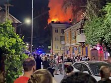 Пожар вспыхнул на крыше жилого дома в Ростове-на-Дону после атаки БПЛА