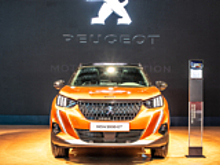 Стартовали продажи улучшенного Peugeot 2008 с новым мотором