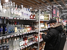 В России обсуждают введение запрета на продажу алкоголя до 21 года. Что заявили в Госдуме