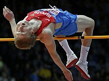 Прыгун с шестом Мудров стал четвертым в Инсбруке