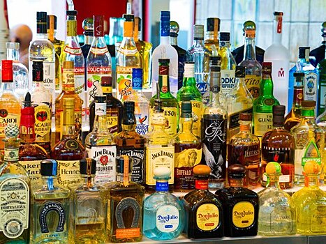 Эксперт спрогнозировал рост цен на импортный алкоголь в РФ на 10%