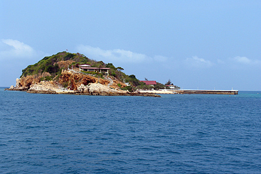 Назван остров, где прячутся преступники со всего мира