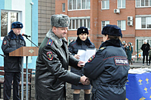 Стражам порядка Челябинска вручили ключи от новых квартир