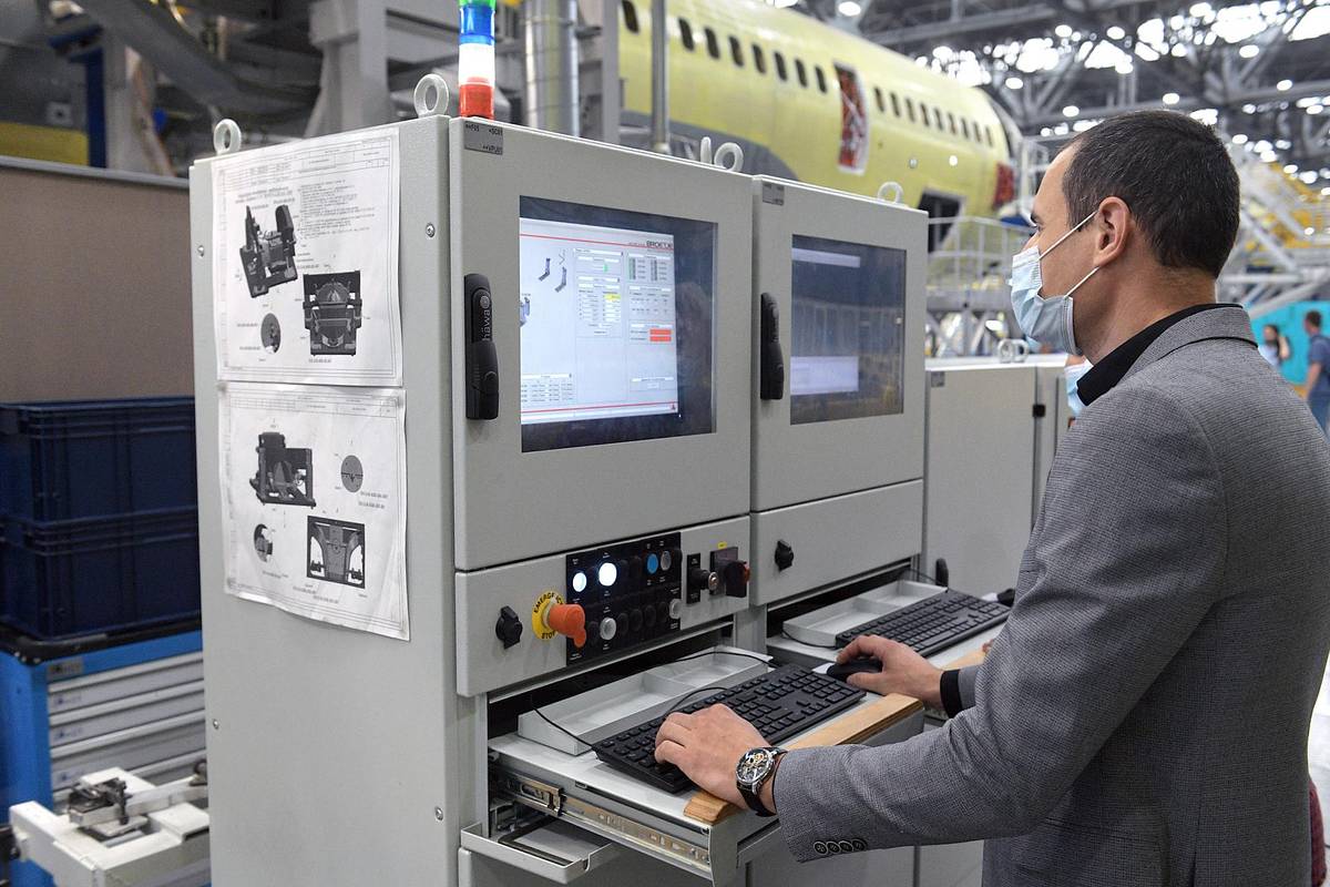 Россия заручилась помощью Индии для выпуска SJ-100