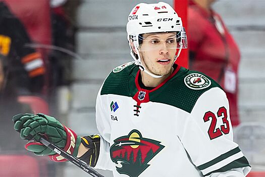 Инсайдер НХЛ назвал игрока «Миннесоты», которого клуб готов обменять в межсезонье