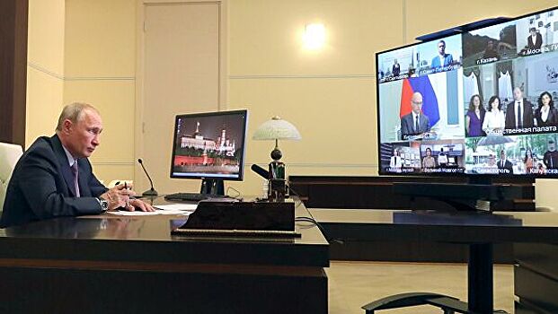 Путин согласился с идеей общественных докладов по народосбережению