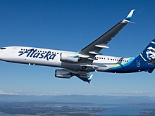 Alaska Airlines полностью отказалась от пластиковых стаканчиков на борту