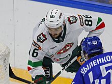 «Квартирка маленькая». Нападающий «Ак Барса» Дыняк рассказал, как отмечал Новый год