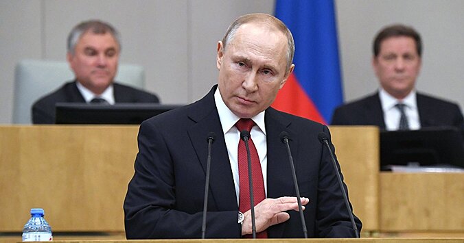 New Yorker (США): Владимир Путин готовит почву для того, чтобы стать вечным лидером России