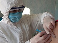 В Кузнецке начали прививать от коронавирусной инфекции