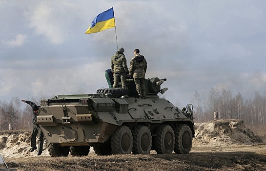Канадские военные инструкторы прибудут на Украину в августе