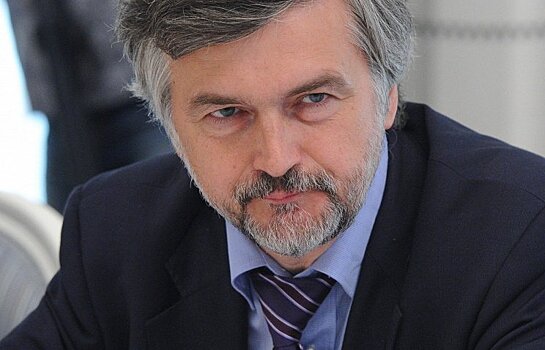 ВЭБ спрогнозировал падение доллара до 62 рублей