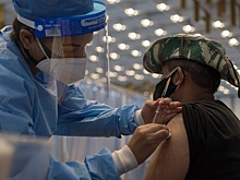 ВОЗ разрешила вакцинировать детей от COVID-19