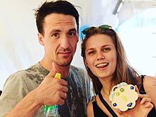 Дарья Мельникова и Артур Смольянинов полностью обнажились перед камерой, чтобы показать свой семейный быт