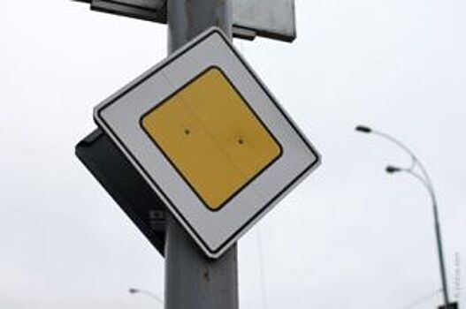 В Мегионе в аварии пострадала школьница