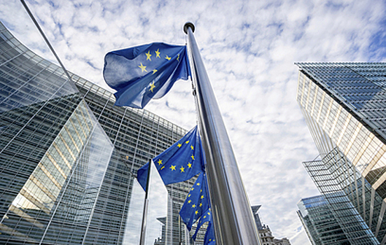 ЕС согласовал беспроцентный кредит Украине на 90 млрд евро