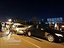 В Ростове пьяный водитель устроил массовую аварию и сбежал