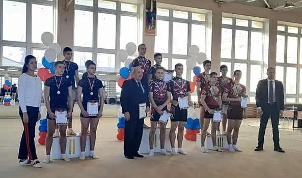 Спортсмены Новочеркасска стали медалистами чемпионата ЮФО по акробатике